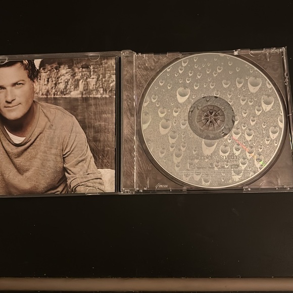 Michael W. Smith
Healing Rain - Picture 3 of 4